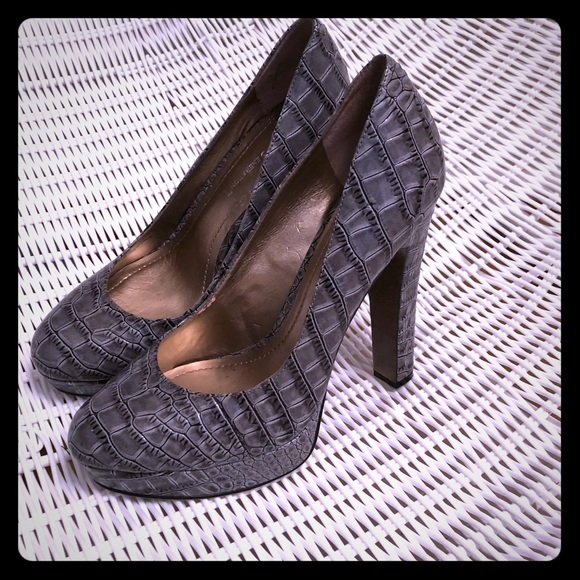 BCBGeneration Shoes - BCBGENERATION HIGH HEEL PLATFORM PUMP GRAY 7.5